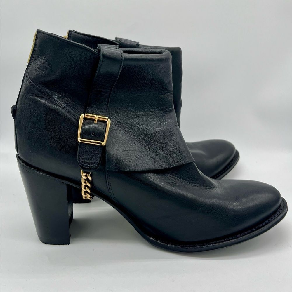 Sendra Sarina Heeled Boots with Buckle and Chain Size 10